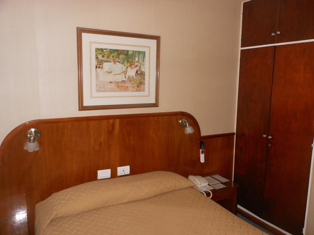 Hotel Orly Corrientes Habitación foto